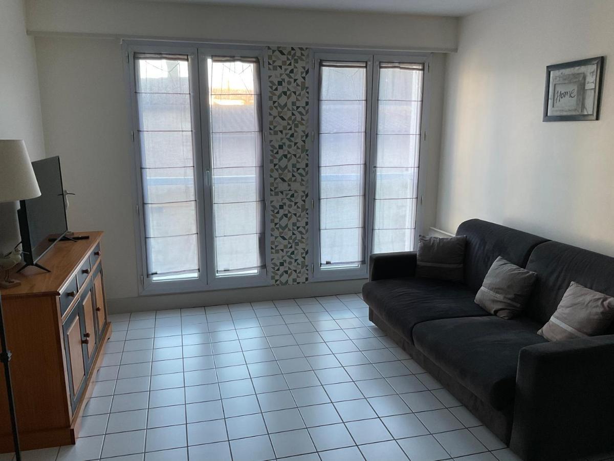 Appartement Centre Ville Pres Du Port Avec Parking Et Wifi La Rochelle  Bagian luar foto